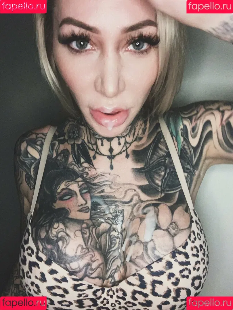 parisvipervip Onlyfans Photo Gallery 