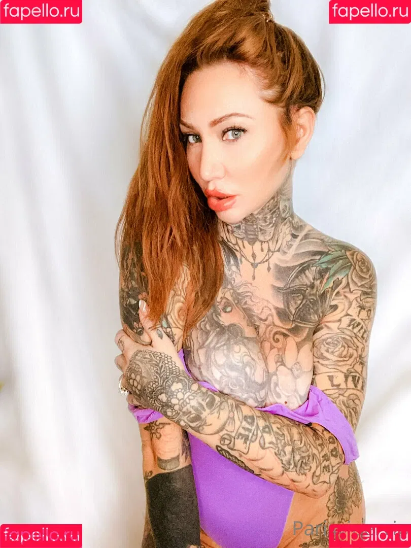 parisvipervip Onlyfans Photo Gallery 