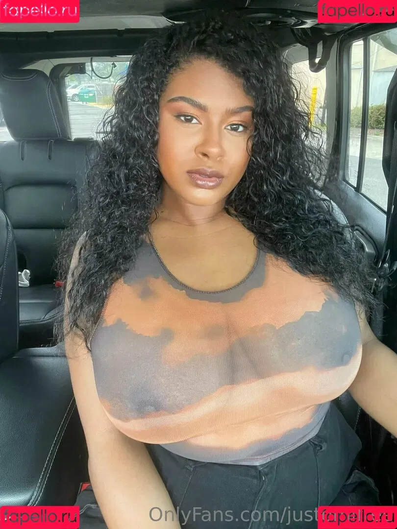 justomifree Onlyfans Photo Gallery 