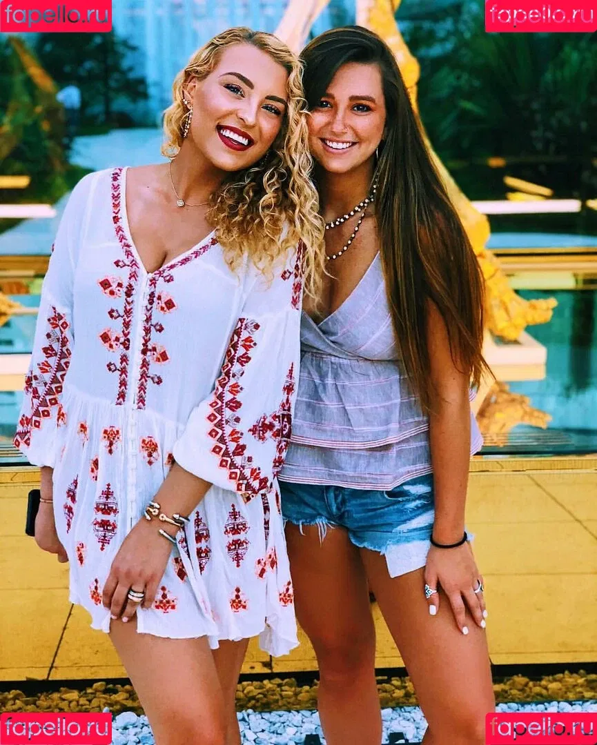 Caroline Wall Onlyfans Photo Gallery 