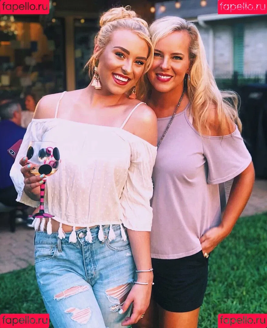 Caroline Wall Onlyfans Photo Gallery 