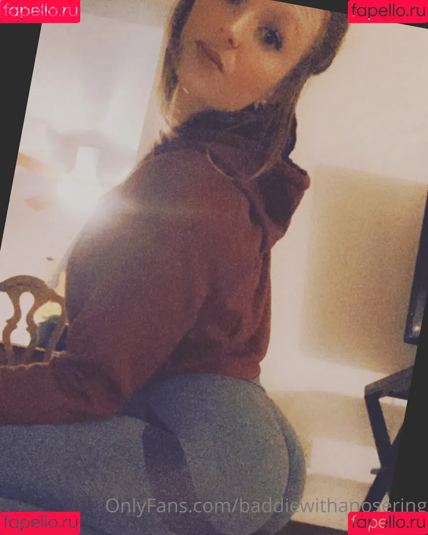 baddiewithanosering Onlyfans Photo Gallery 