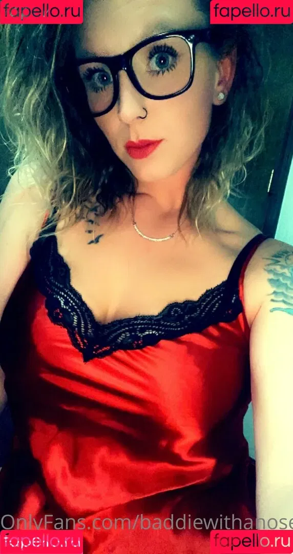 baddiewithanosering Onlyfans Photo Gallery 