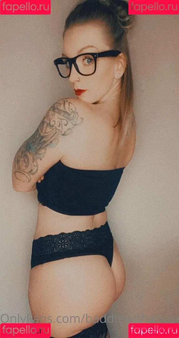 baddiewithanosering Onlyfans Photo Gallery 