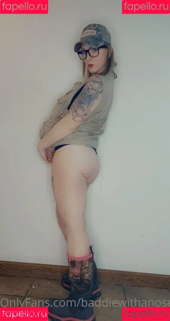 baddiewithanosering Onlyfans Photo Gallery 