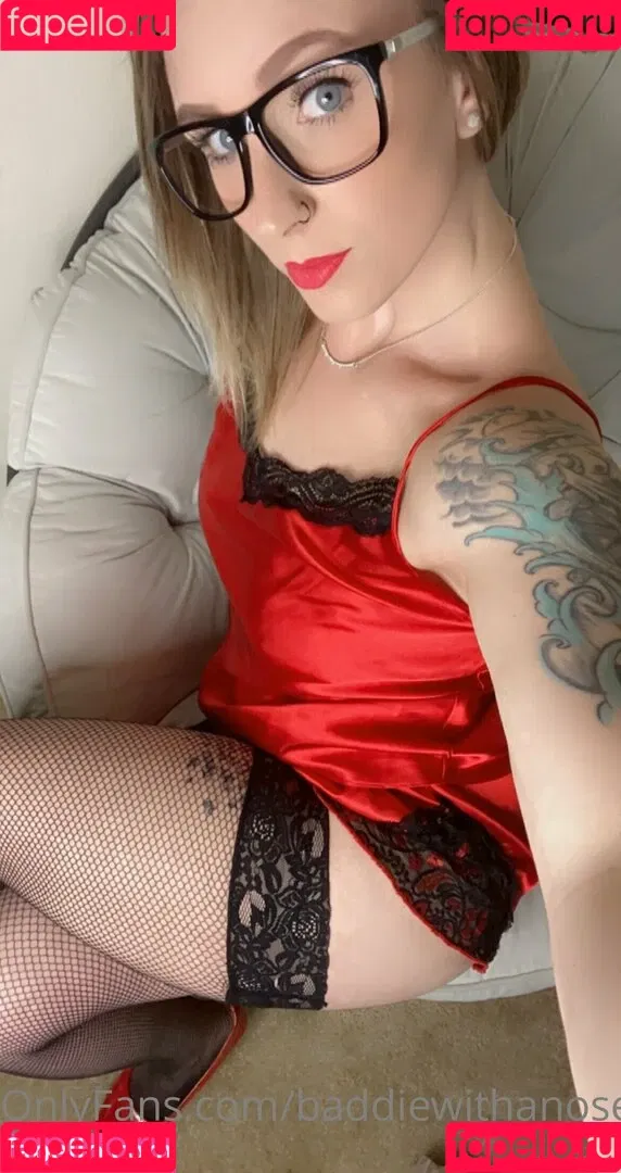 baddiewithanosering Onlyfans Photo Gallery 