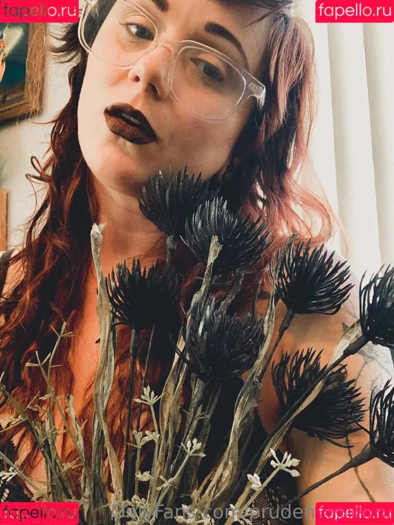 prudencenrope Onlyfans Photo Gallery 