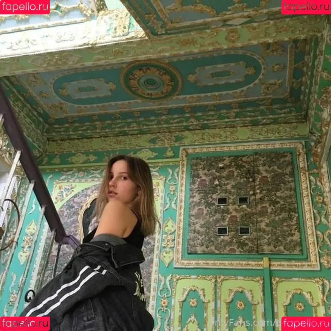 dasha_love Onlyfans Photo Gallery 