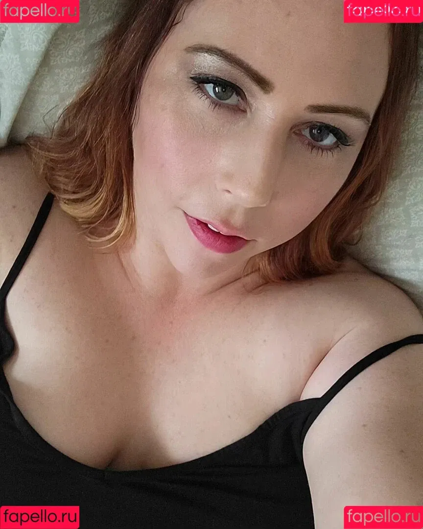 Ave Stone Onlyfans Photo Gallery 