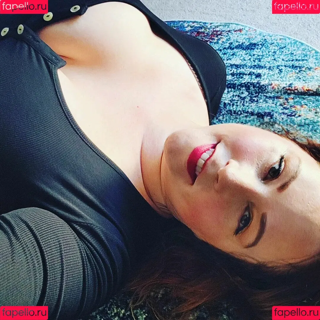 Ave Stone Onlyfans Photo Gallery 
