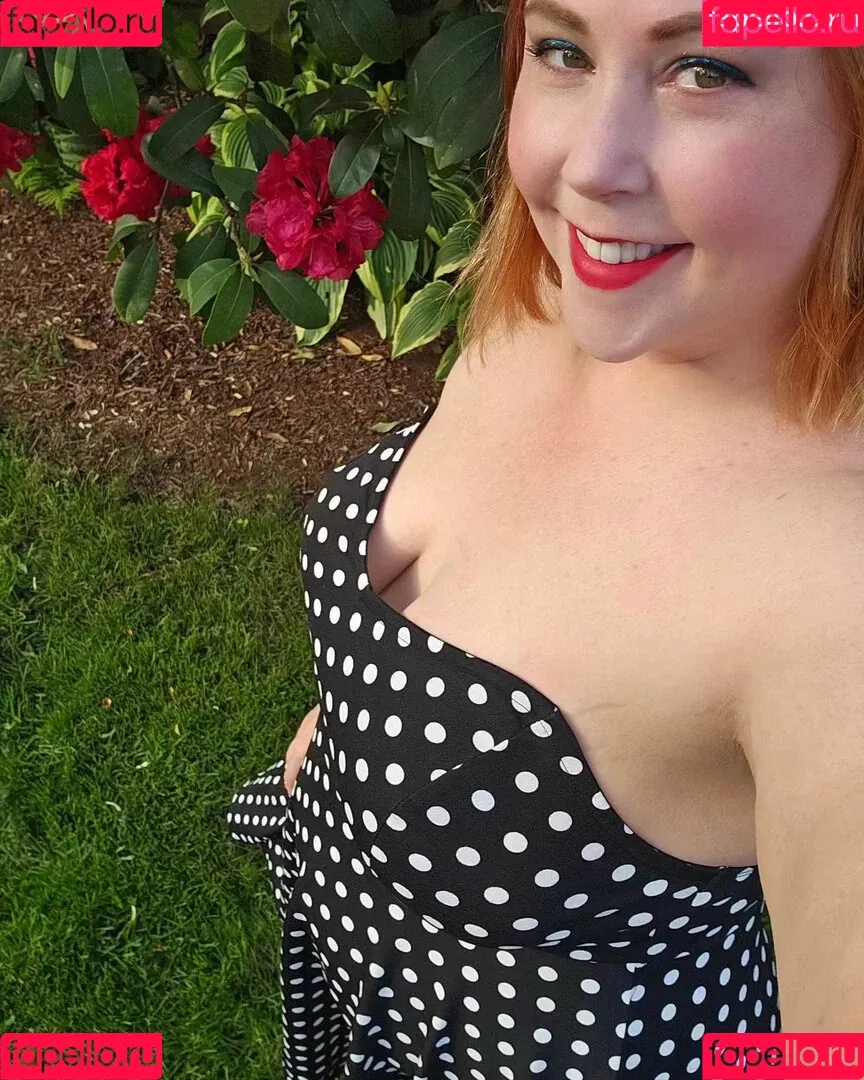 Ave Stone Onlyfans Photo Gallery 
