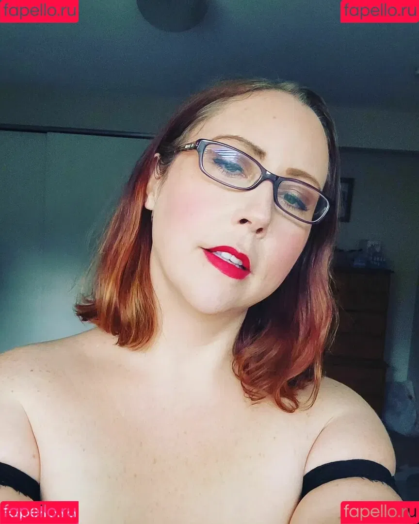 Ave Stone Onlyfans Photo Gallery 