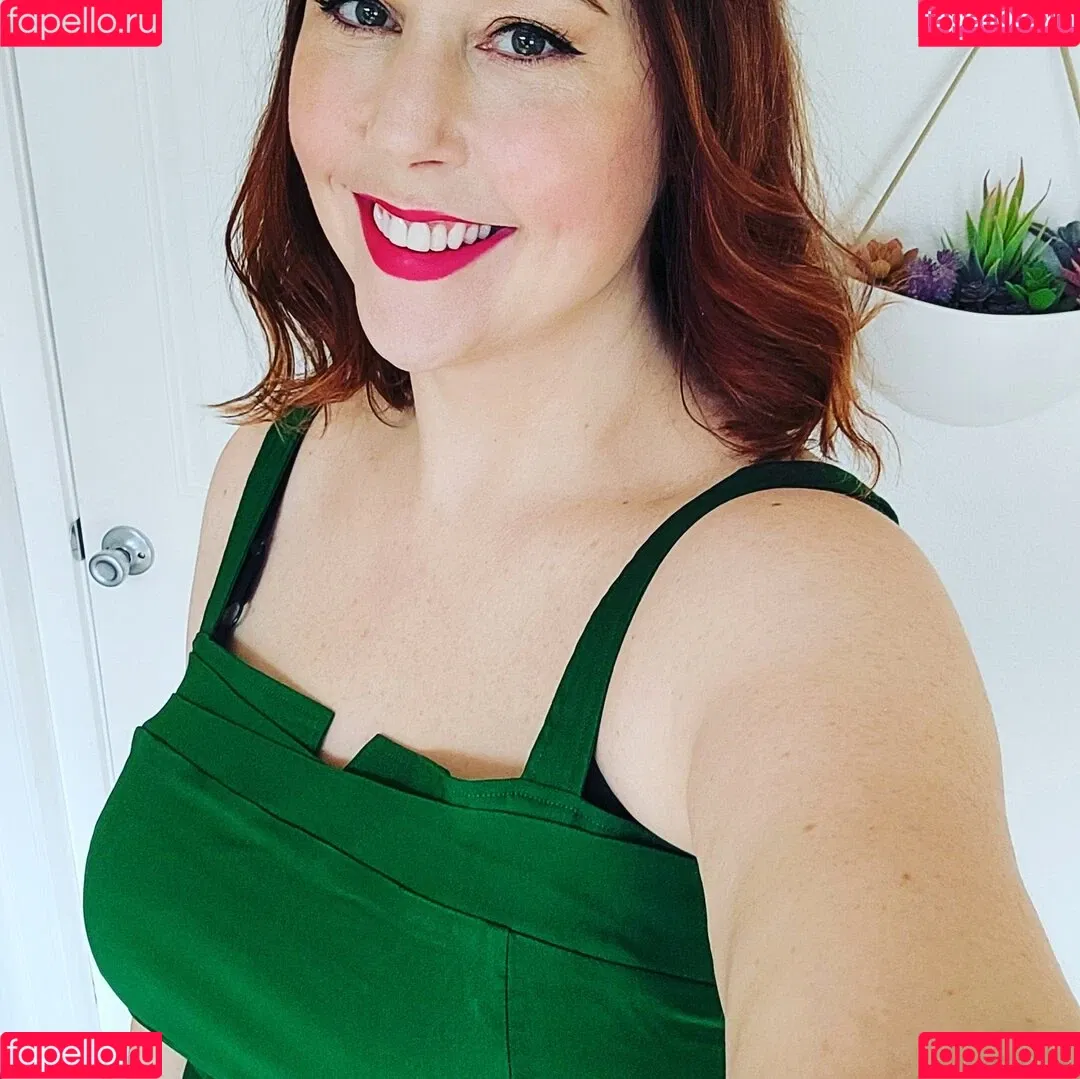 Ave Stone Onlyfans Photo Gallery 