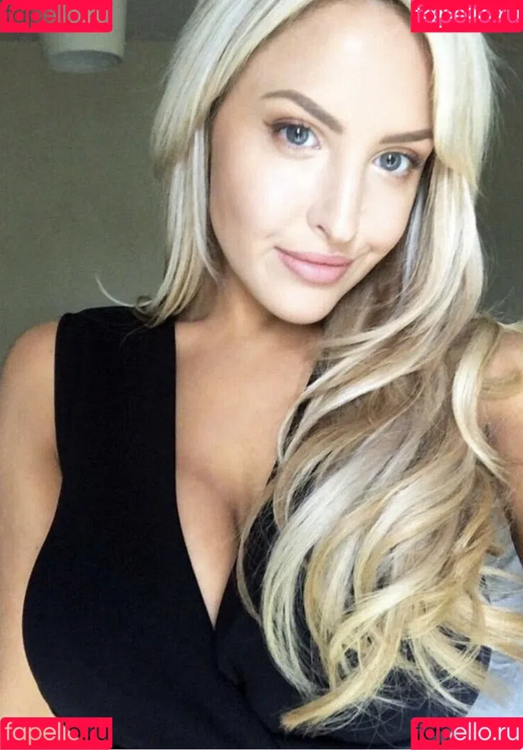 Eljonesuk Onlyfans Photo Gallery 