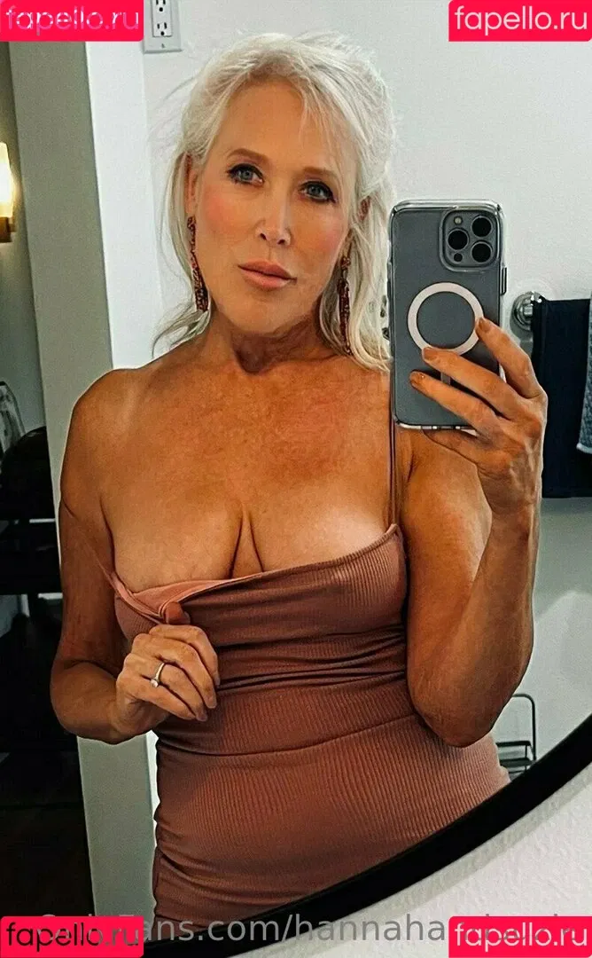 hannahandsuzie Onlyfans Photo Gallery 