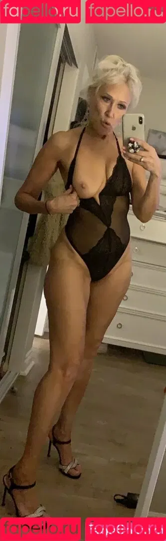 hannahandsuzie Onlyfans Photo Gallery 