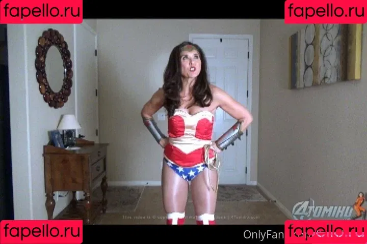 tomiko_1 Onlyfans Photo Gallery 
