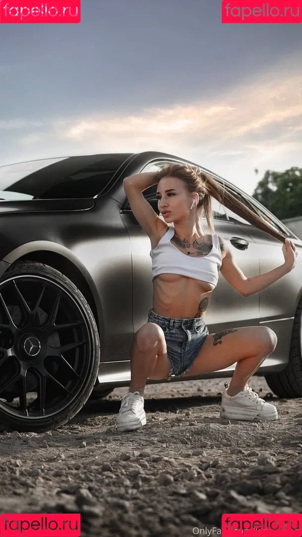 lady_sonya Onlyfans Photo Gallery 