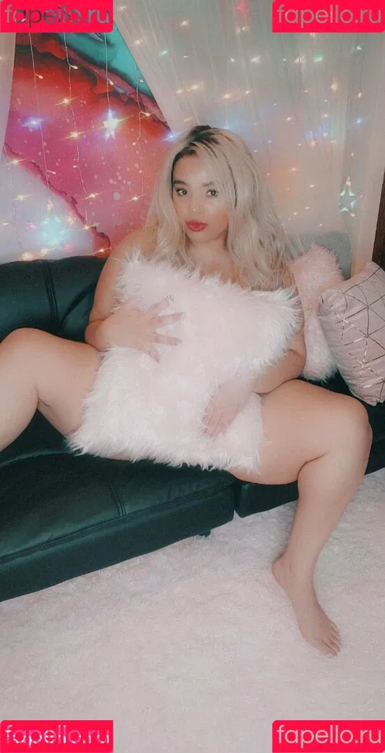 itslivsavage Onlyfans Photo Gallery 