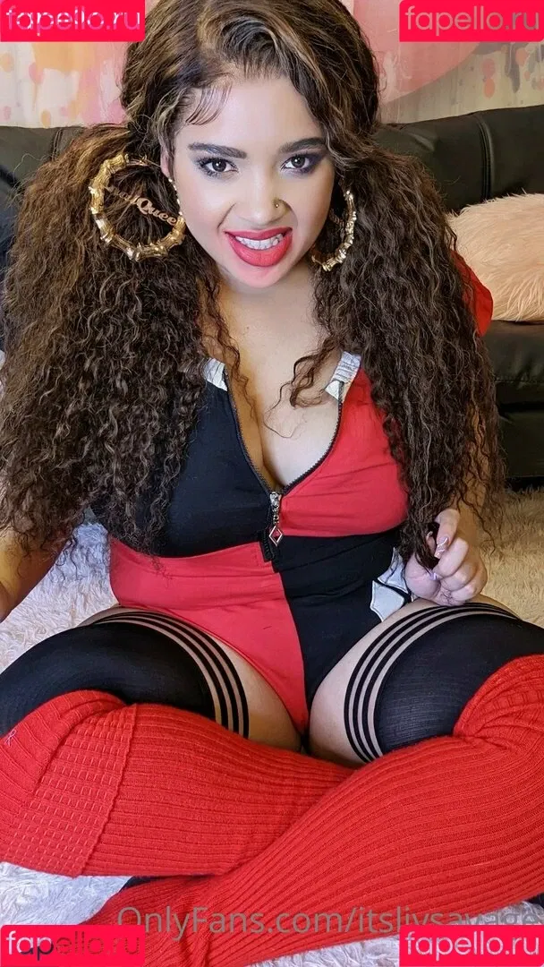itslivsavage Onlyfans Photo Gallery 
