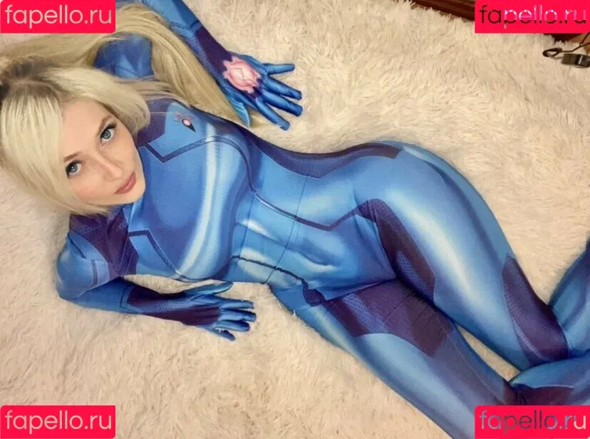 Vivii Plays Onlyfans Photo Gallery 