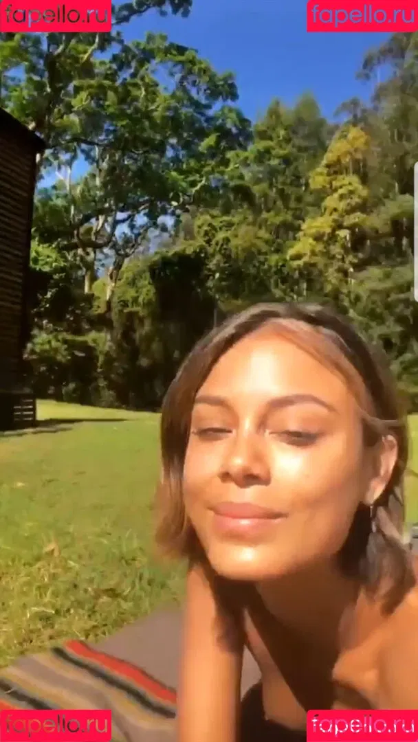 Nathalie Kelley Onlyfans Photo Gallery 