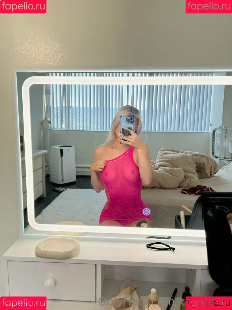 kaylee Onlyfans Photo Gallery 