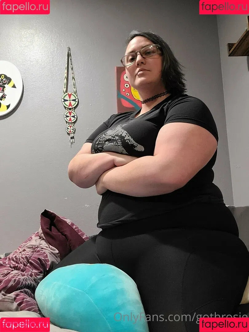 gothrosie Onlyfans Photo Gallery 