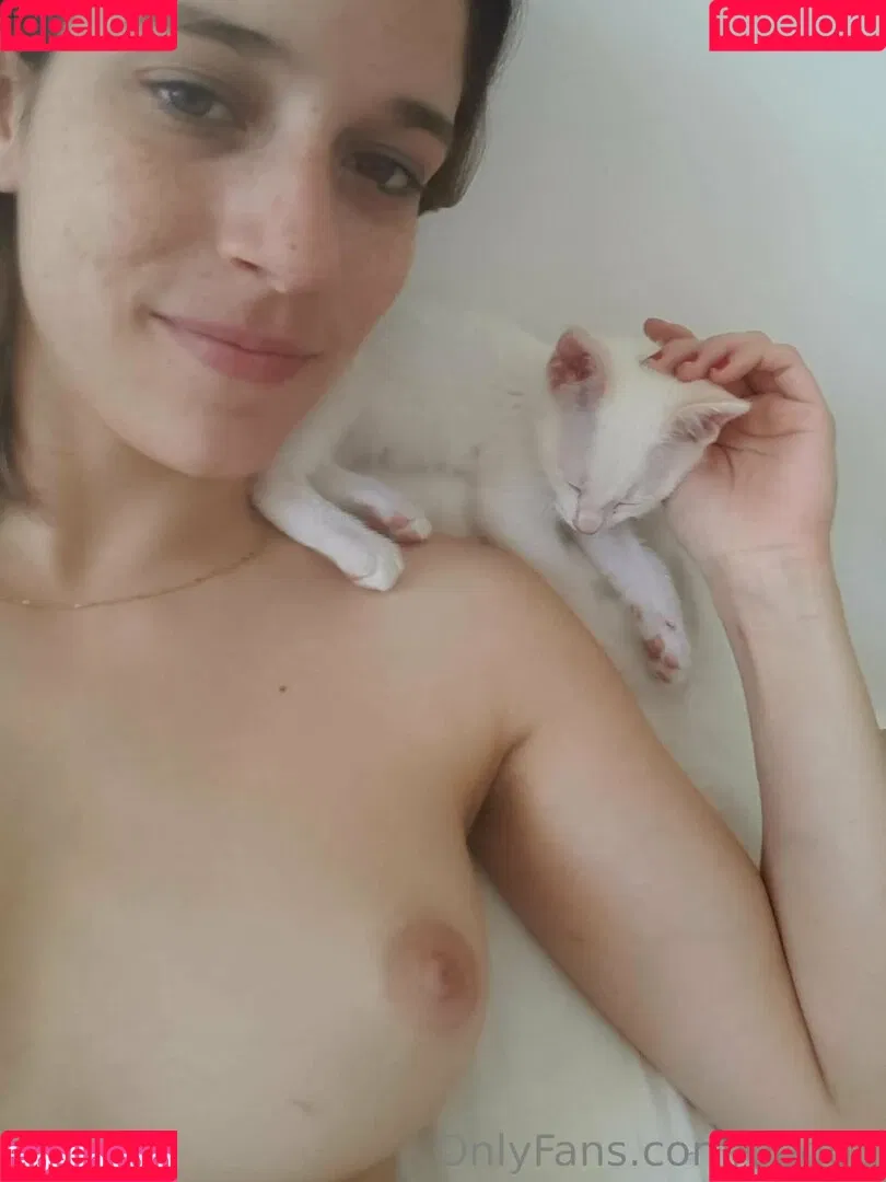 peqqq Onlyfans Photo Gallery 
