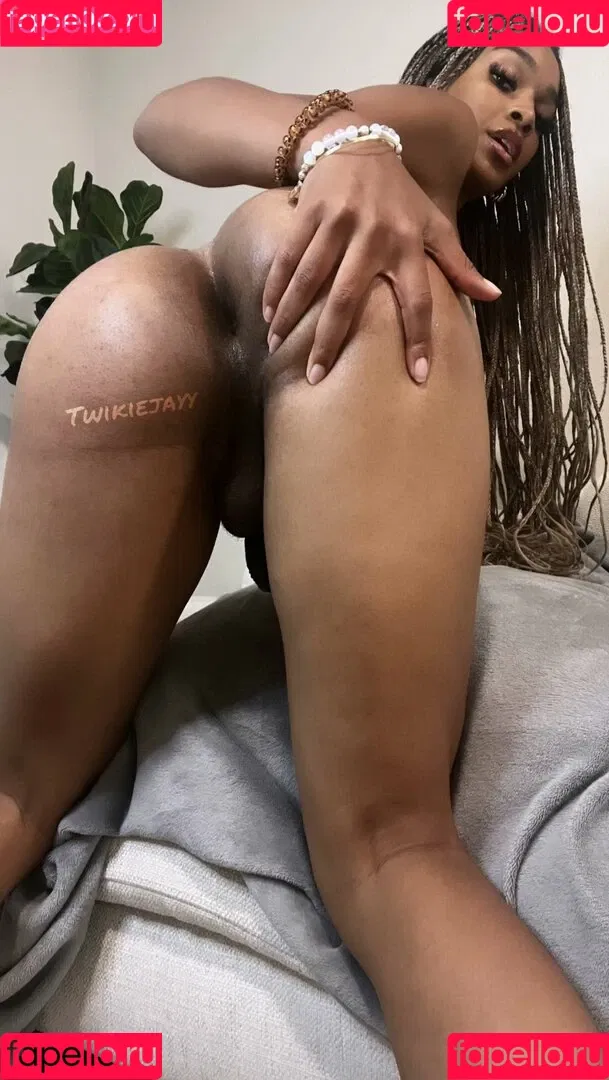 twikiejayy Onlyfans Photo Gallery 