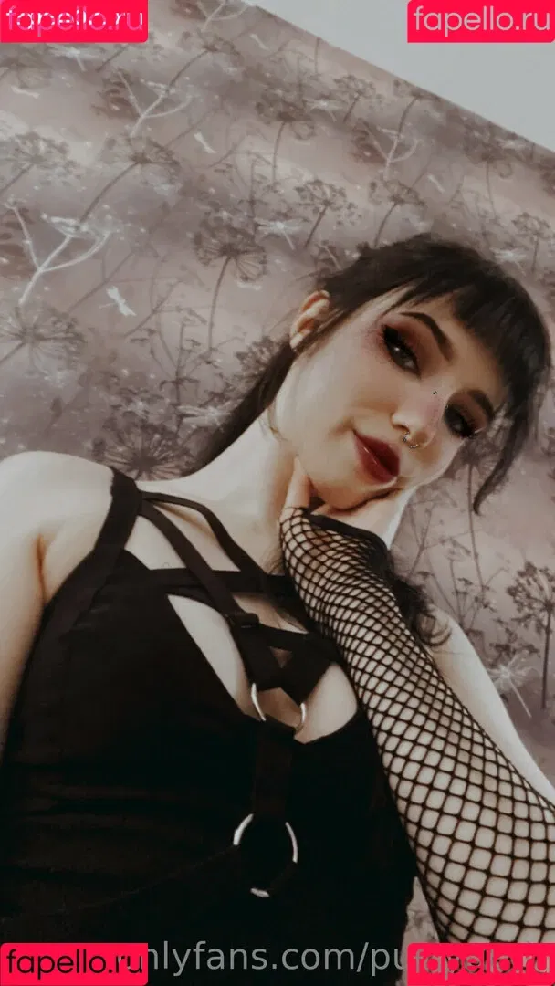 Purtygoth Onlyfans Photo Gallery 