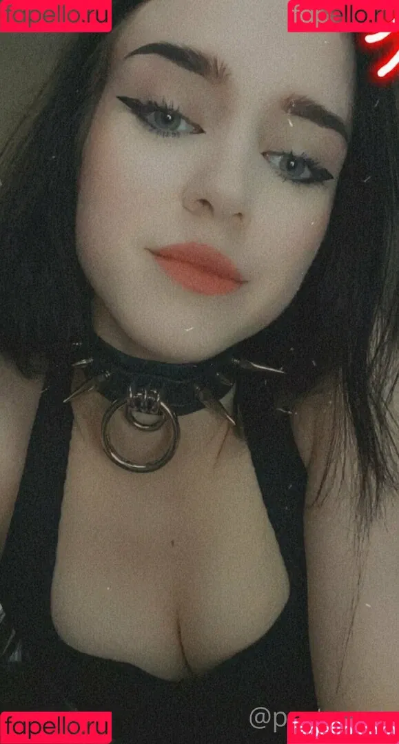 Purtygoth Onlyfans Photo Gallery 