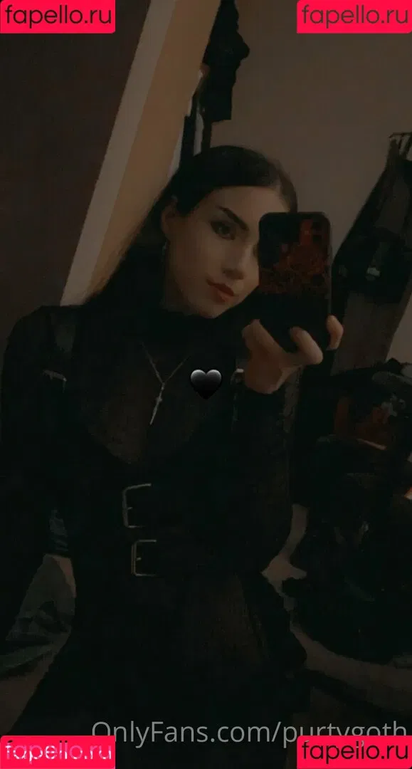 Purtygoth Onlyfans Photo Gallery 