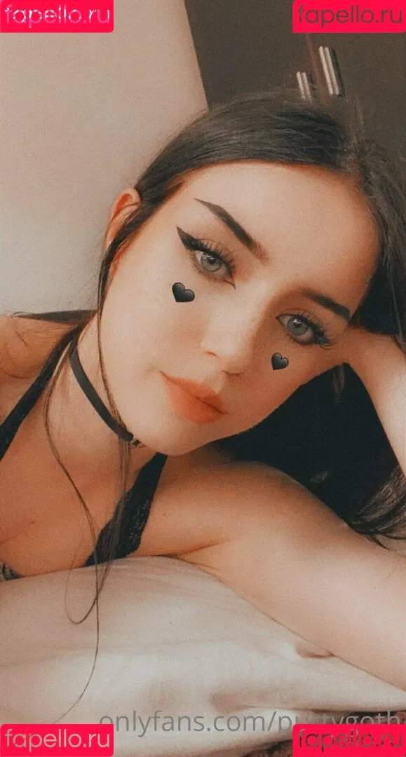 Purtygoth Onlyfans Photo Gallery 