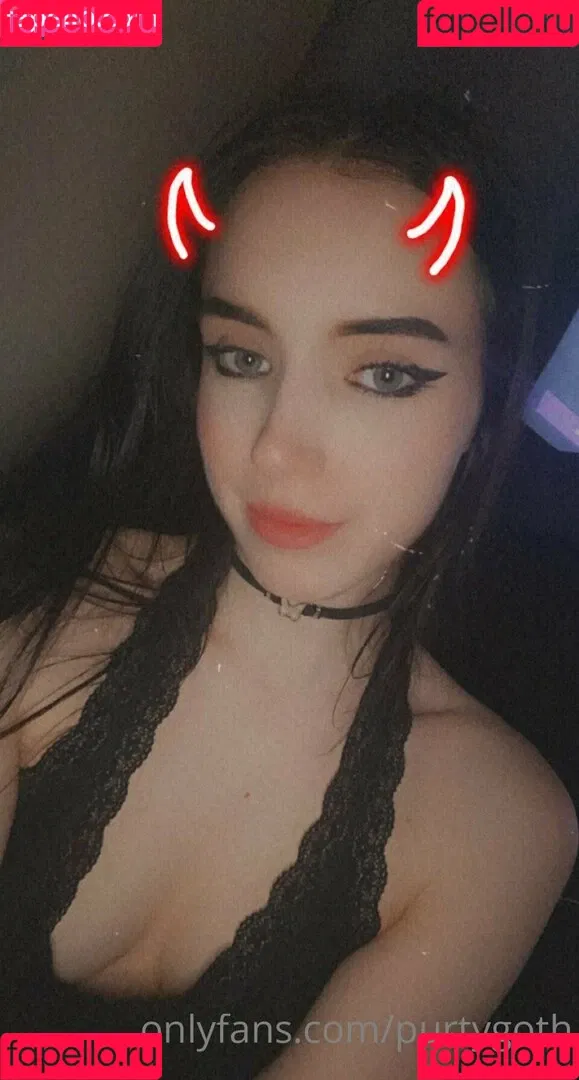 Purtygoth Onlyfans Photo Gallery 