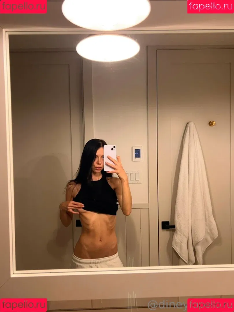 dineydoeslife Onlyfans Photo Gallery 