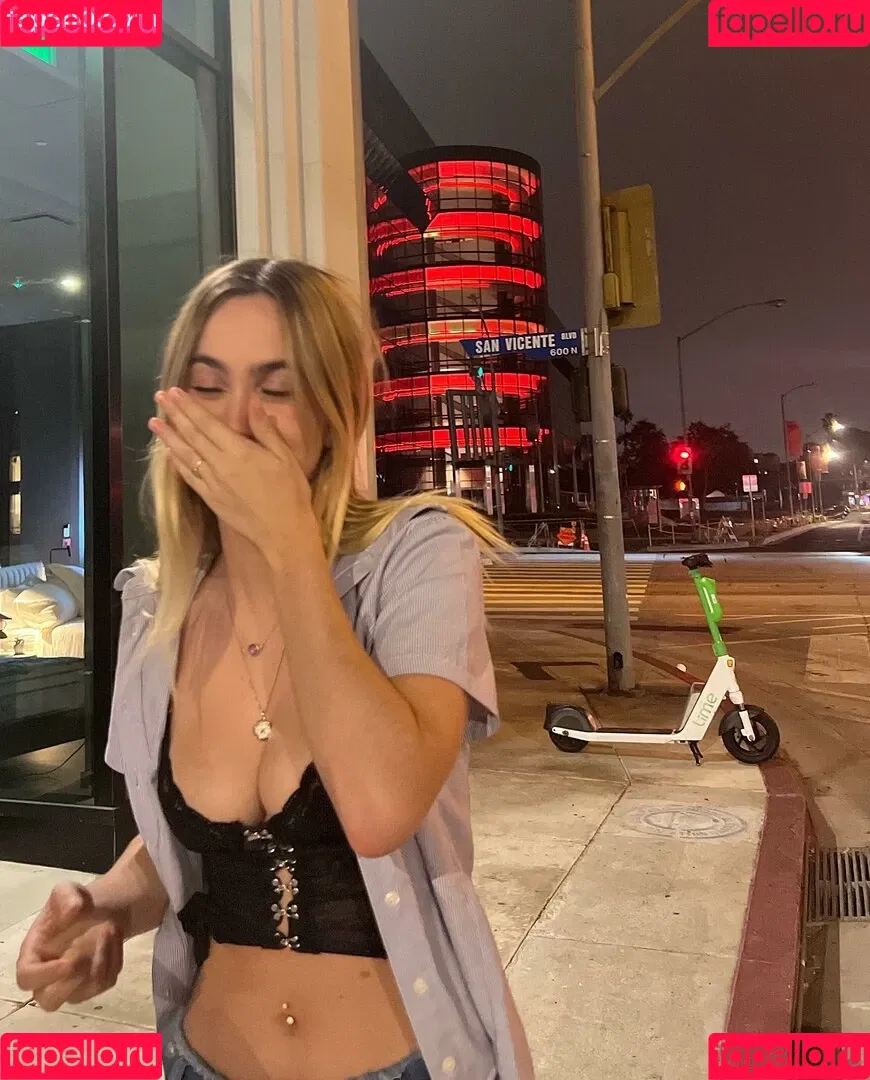 Coco Arquette Onlyfans Photo Gallery 