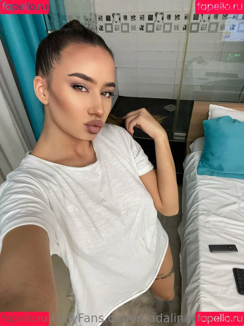 madalinarmocanu Onlyfans Photo Gallery 