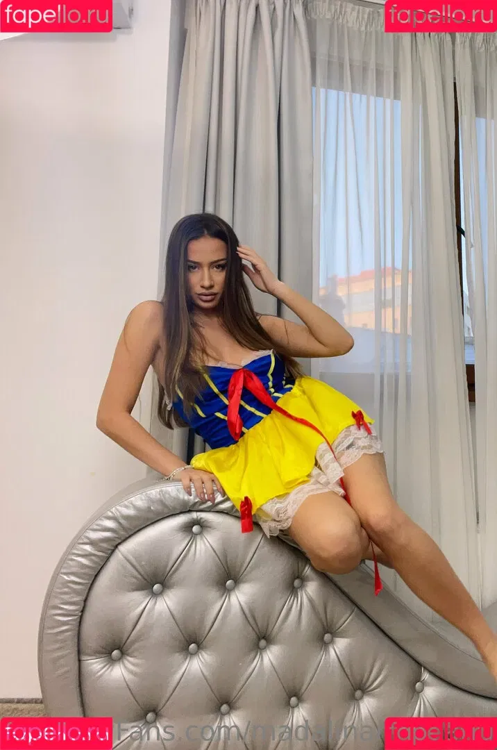 madalinarmocanu Onlyfans Photo Gallery 