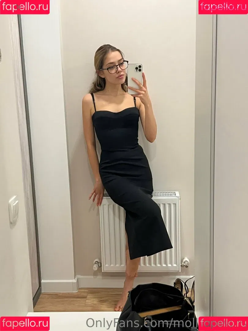 Molly Evans Onlyfans Photo Gallery 