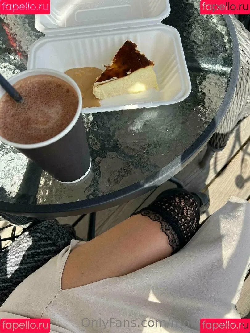 Molly Evans Onlyfans Photo Gallery 