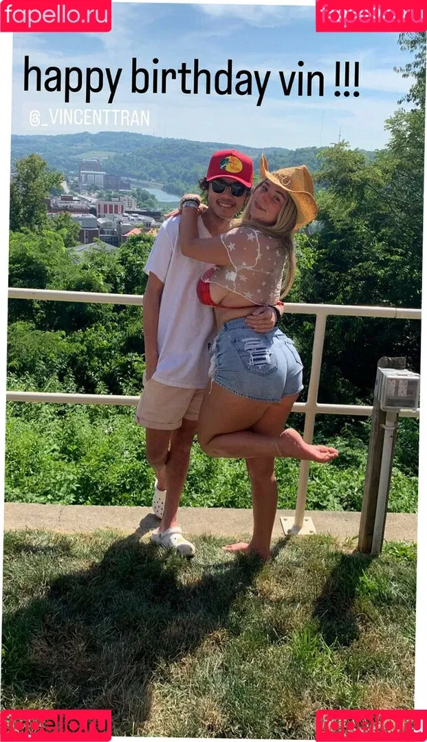 Jolieboero Onlyfans Photo Gallery 