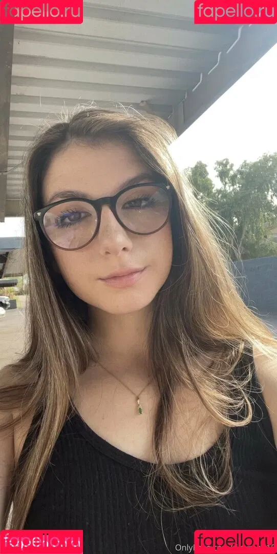 lanarhoads18 Onlyfans Photo Gallery 