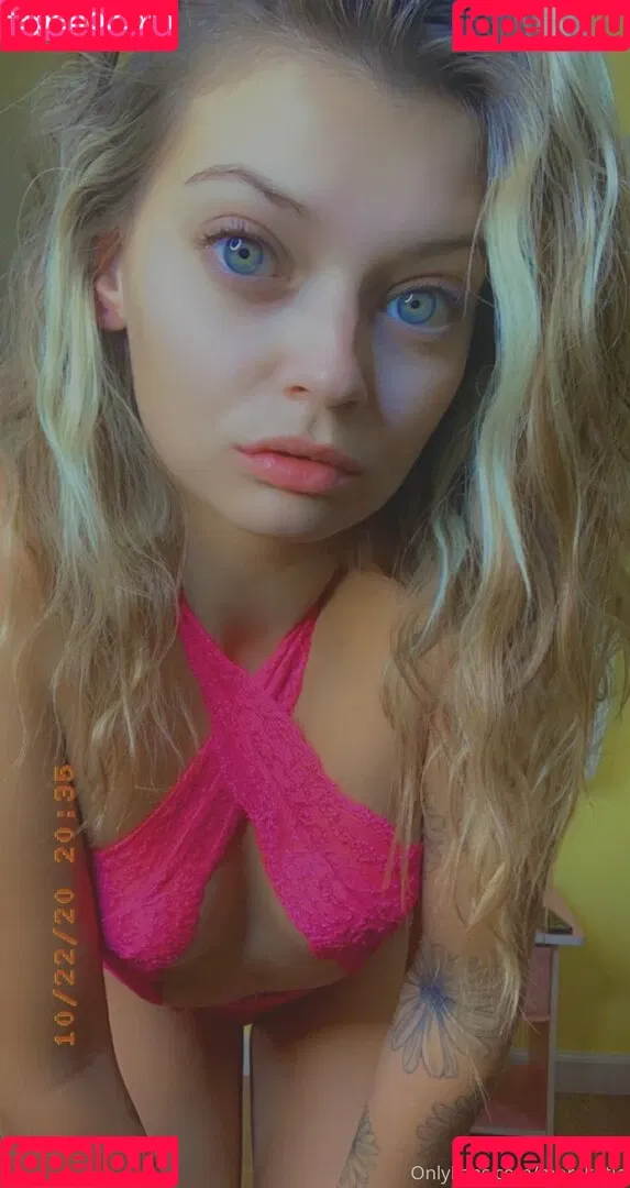 morekatie Onlyfans Photo Gallery 