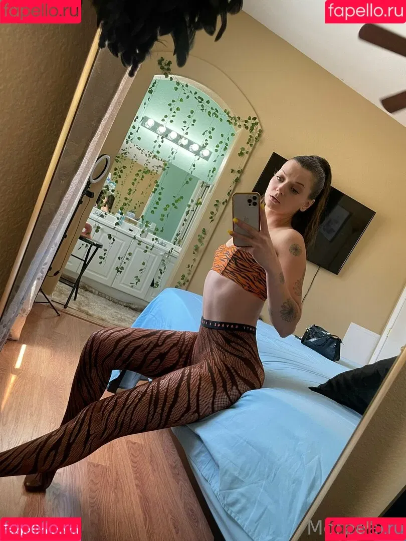 morekatie Onlyfans Photo Gallery 