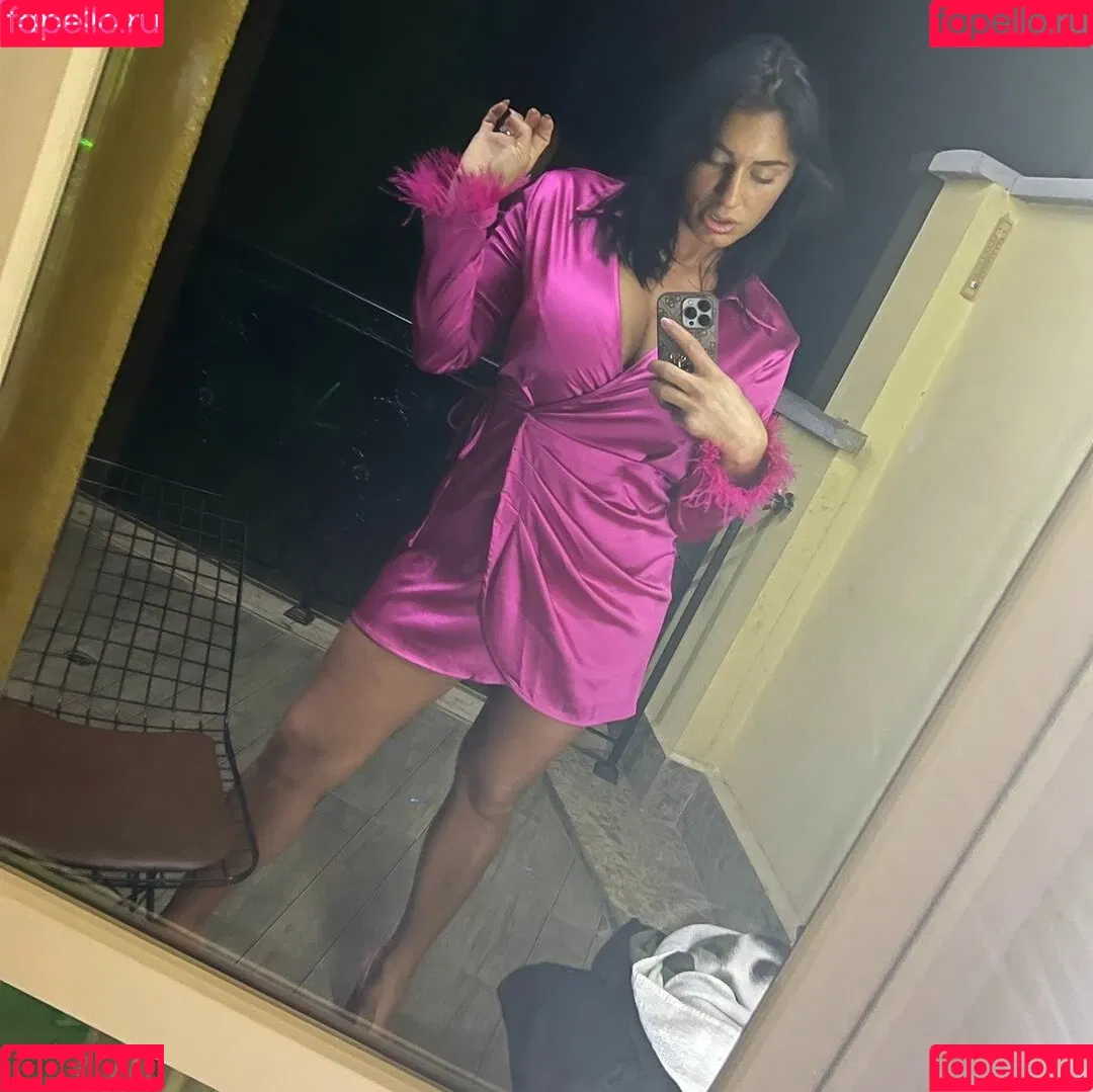Giulia Daqna Onlyfans Photo Gallery 