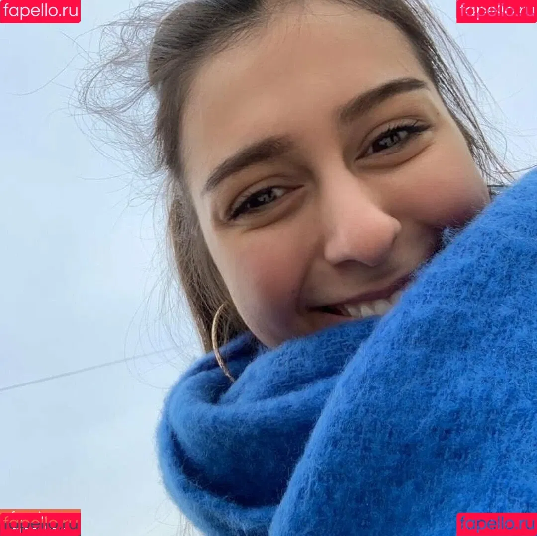 Giulia Daqna Onlyfans Photo Gallery 