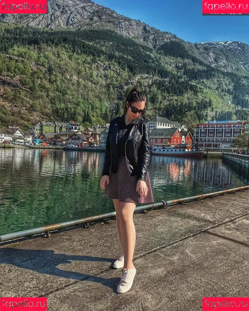 Giulia Daqna Onlyfans Photo Gallery 