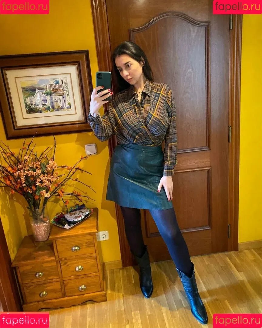Giulia Daqna Onlyfans Photo Gallery 