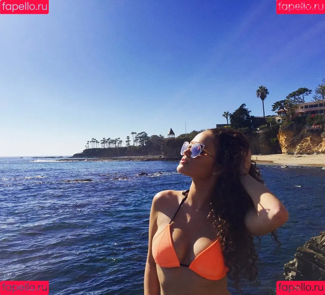 Madison Pettis Onlyfans Photo Gallery 